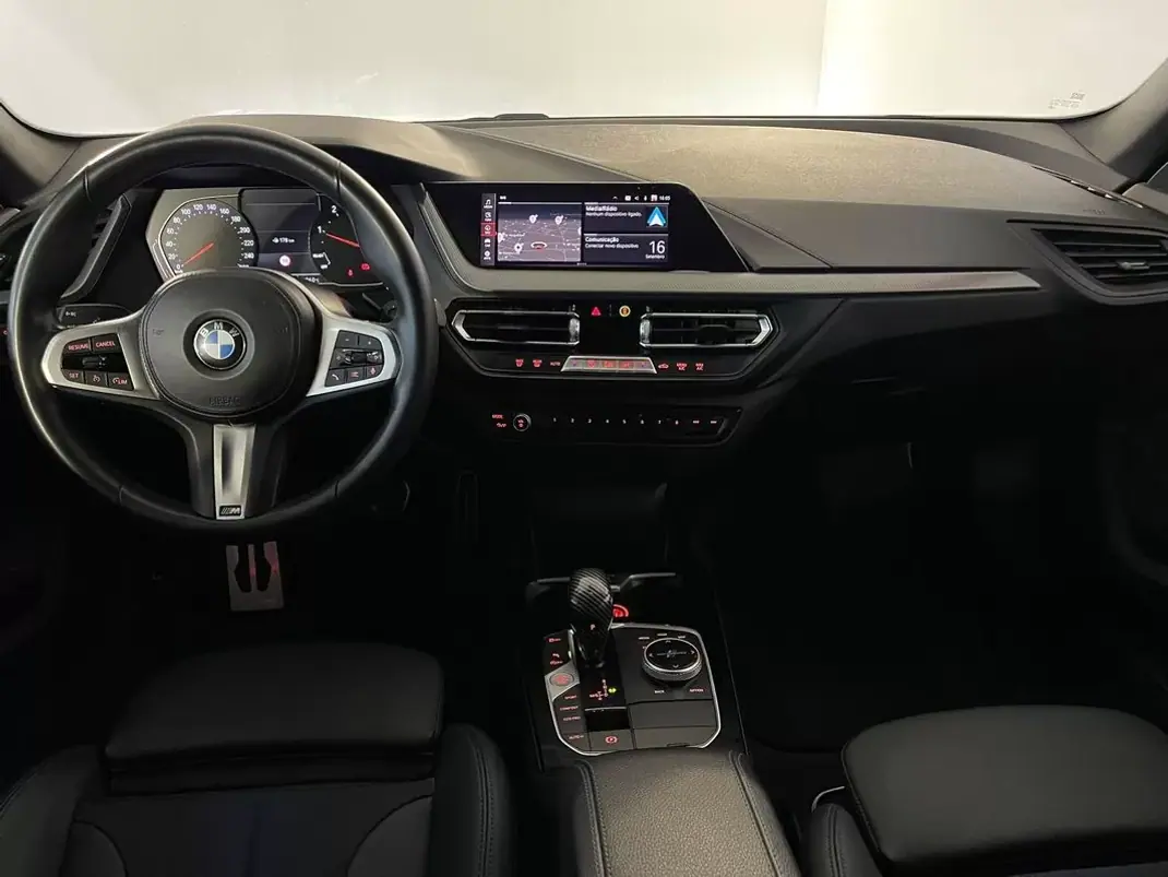 BMW 216 Gran Coupé 2022 - 25500 EUR, 63000 km - 63000km - foto 15 de 35