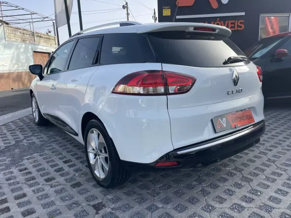 Renault Clio Break 2016 - 12950 EUR, 138423 km - AUTO.MOTO.pt - 138423km - foto 5 de 12