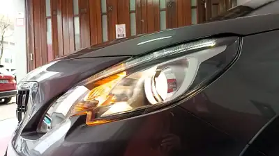 Peugeot 2008 2016 - 13750 EUR, 44423 km - AUTO.MOTO.pt - 44423km - foto 13 de 58