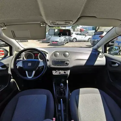 SEAT Ibiza ST 2011 - 6990 EUR, 134020 km - AUTO.MOTO.pt - 134020km - foto 3 de 26