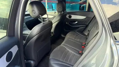 Mercedes-Benz GLC 300 2021 - 42900 EUR, 90000 km - AUTO.MOTO.pt - 90000km - foto 10 de 12