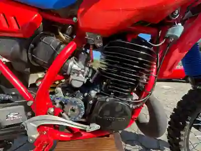 Honda CR 125R 1983 - 6000 EUR, 1 km - foto 3 de 7