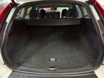 Volvo XC 60 2011 - 11990 EUR, 312000 km - AUTO.MOTO.pt - 312000km - foto 17 de 18
