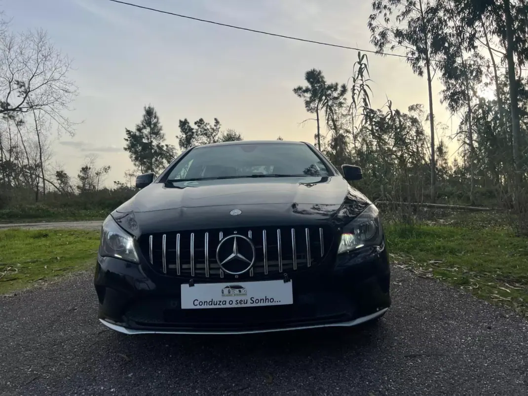 Mercedes-Benz CLA 180 2017 - 19950 EUR, 124000 km - AUTO.MOTO.pt - 124000km - foto 1 de 38