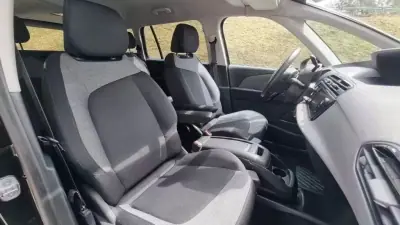 Citroën C4 Grand Picasso 2019 - 19900 EUR, 126000 km - AUTO.MOTO.pt - 126000km - foto 13 de 22