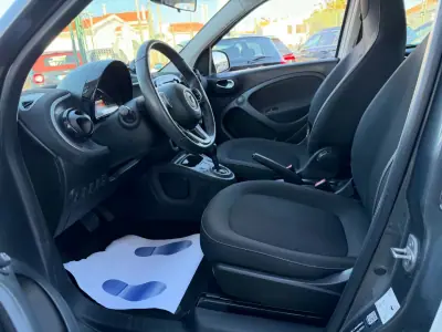 Smart ForFour 2018 — photo 5 of 13