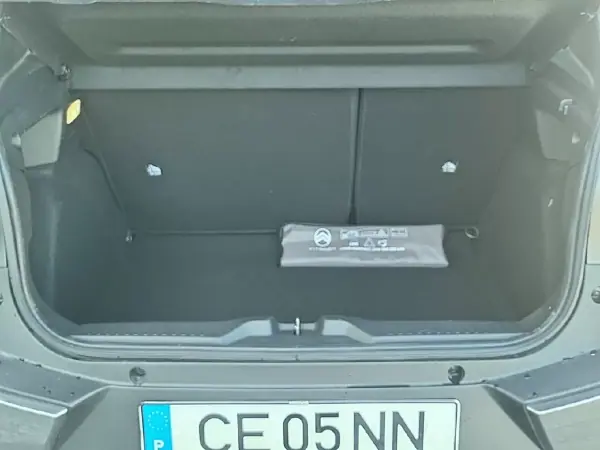 Citroën C3 2026 - 22900 EUR, 10450 km - AUTO.MOTO.pt - 10450km - foto 6 de 26