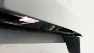 Volvo XC 40 2018 - 24990 EUR, 65080 km - 65080km - foto 15 de 30