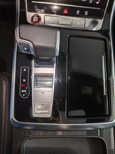 Audi SQ8 2020 - 81500 EUR, 141000 km - AUTO.MOTO.pt - 141000km - foto 33 de 37