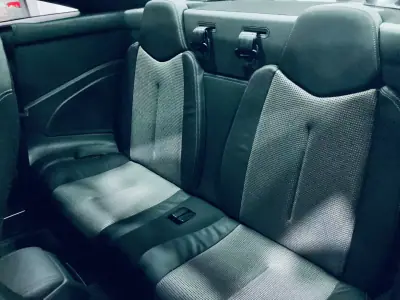 Peugeot RCZ 2015 - 16900 EUR, 79367 km - AUTO.MOTO.pt - 79367km - foto 16 de 18