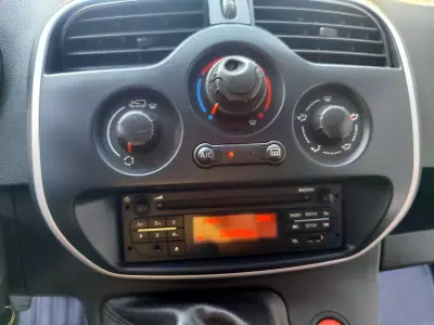 Renault Kangoo 2020 - 9980 EUR, 173000 km - 173000km - foto 18 de 25