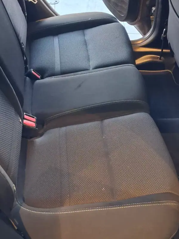 Fiat Tipo Station Wagon 2018 - 11900 EUR, 91900 km - AUTO.MOTO.pt - 91900km - foto 25 de 31