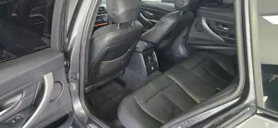 BMW 320 2013 - 21750 EUR, 170000 km - AUTO.MOTO.pt - 170000km - foto 37 de 51