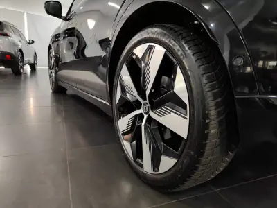 Renault Mégane E-Tech 2022 - 27990 EUR, 40000 km - AUTO.MOTO.pt - 40000km - foto 26 de 47