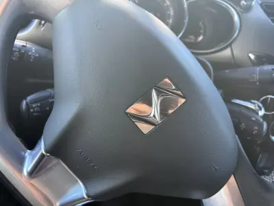 DS DS3 2017 - 13500 EUR, 140650 km - AUTO.MOTO.pt - 140650km - foto 13 de 18