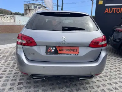 Peugeot 308 SW 2016 - 12950 EUR, 88908 km - AUTO.MOTO.pt - 88908km - foto 6 de 12