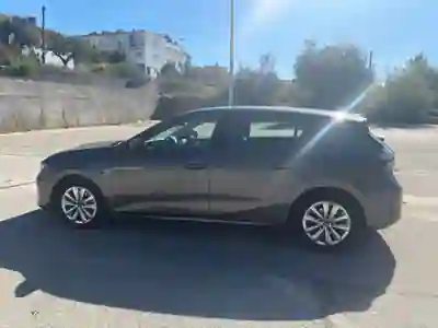 Opel Astra 2023 — foto 5 de 15