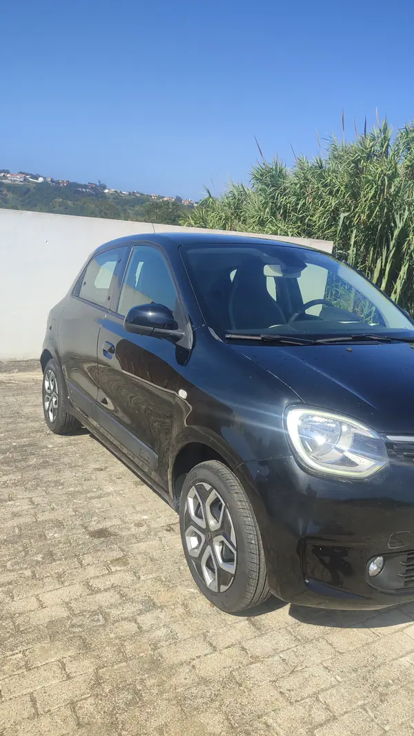 Renault Twingo 2019 - 8500 EUR, 77000 km - AUTO.MOTO.pt - 77000km - foto 5 de 11