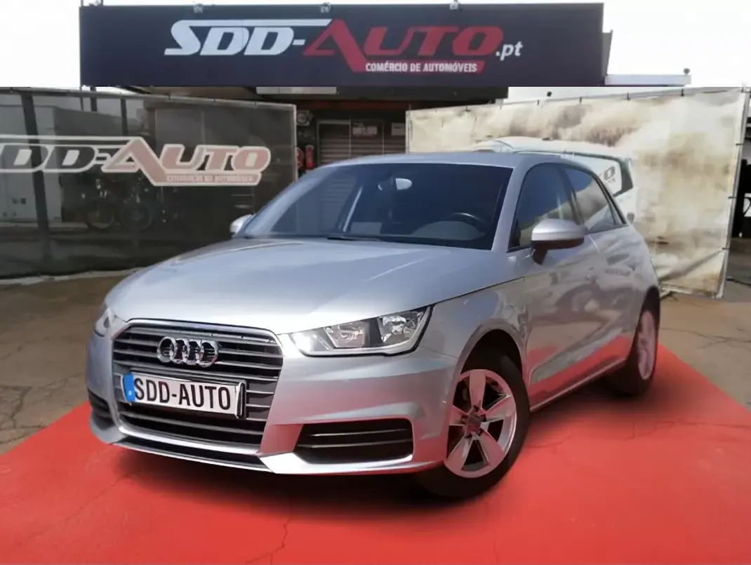 Audi A1 2016 - 12500 EUR, 191278 km - AUTO.MOTO.pt - 191278km - foto 1 de 31