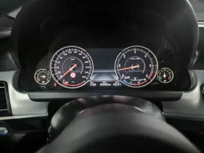 BMW 640 Gran Coupé 2015 - 26950 EUR, 232000 km - AUTO.MOTO.pt - 232000km - foto 32 de 47
