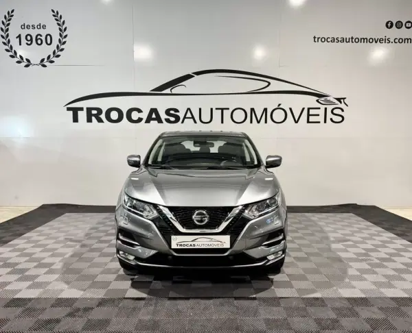 Nissan Qashqai 2019 - 18500 EUR, 131140 km - AUTO.MOTO.pt - 131140km - foto 12 de 48