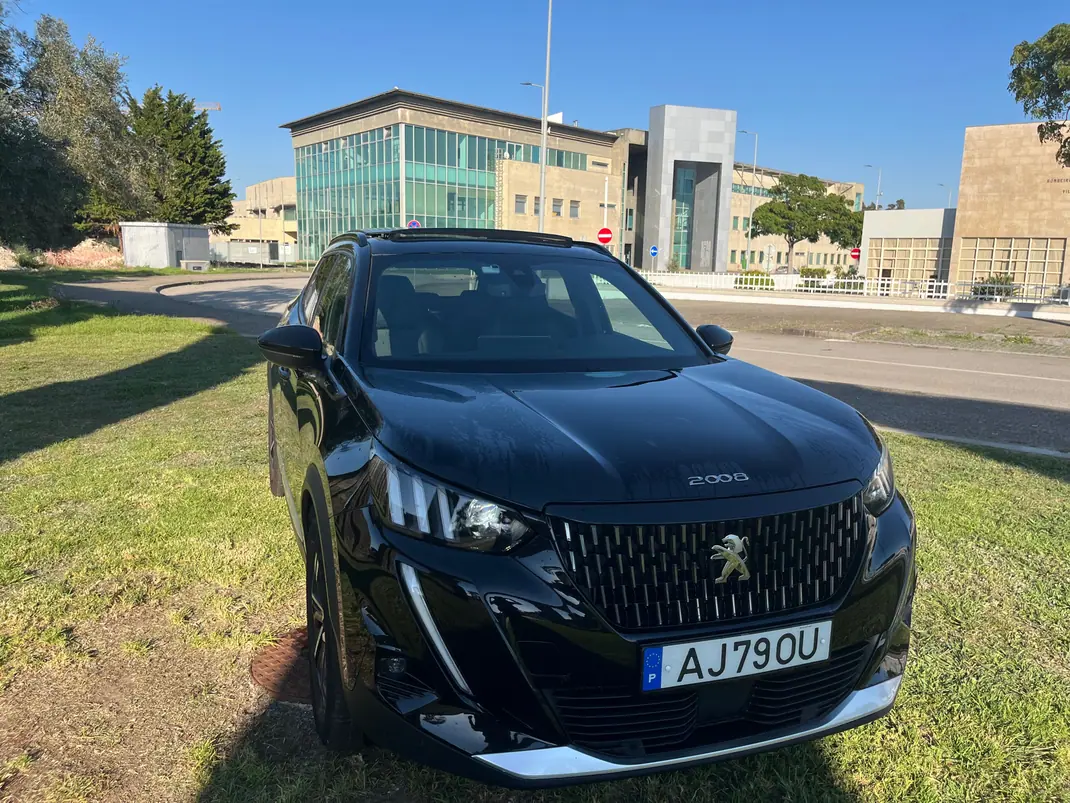 Peugeot 2008 2021 - 17500 EUR, 81000 km - 81000km - foto 15 de 15