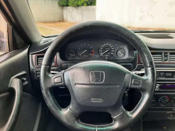Honda Civic 1998 - 1950 EUR, 166459 km - AUTO.MOTO.pt - 166459km - foto 8 de 10