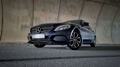 Mercedes-Benz C 220 2018 - 26800 EUR, 147000 km - AUTO.MOTO.pt - 147000km - foto 2 de 29