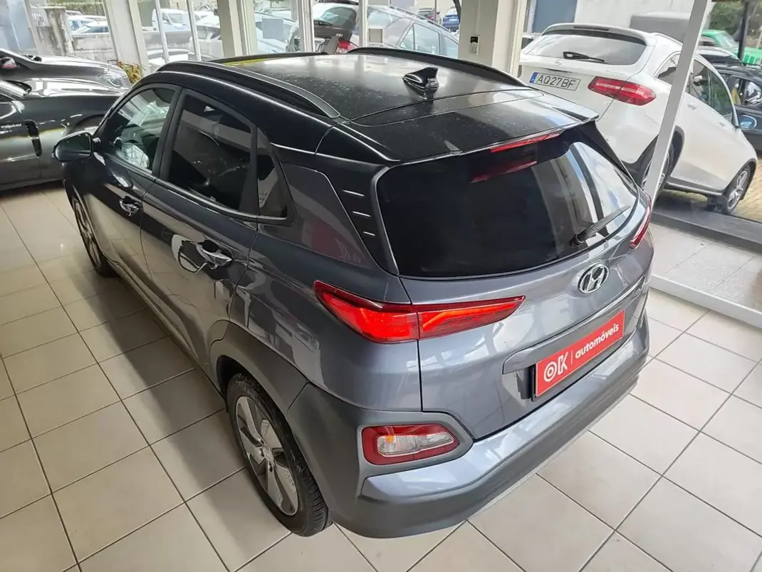 Hyundai Kauai 2019 - 19750 EUR, 111500 km - AUTO.MOTO.pt - 111500km - foto 8 de 35