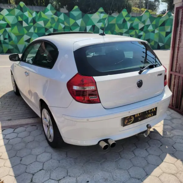 BMW 116 2010 - 8490 EUR, 190000 km - AUTO.MOTO.pt - 190000km - foto 8 de 26