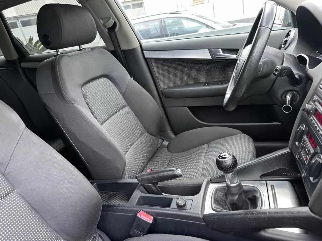 Audi A3 Sportback 2007 - 6900 EUR, 350000 km - AUTO.MOTO.pt - 350000km - foto 45 de 49