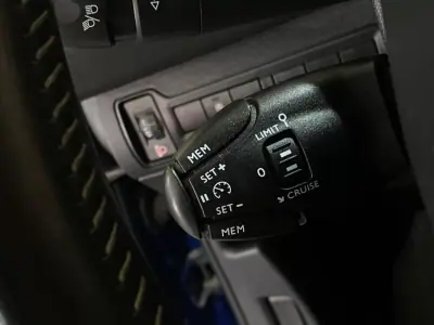 Peugeot 308 2018 - 13900 EUR, 114000 km - 114000km - foto 11 de 19