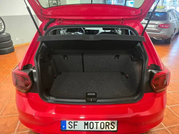 Volkswagen Polo 2018 - 14480 EUR, 138507 km - AUTO.MOTO.pt - 138507km - foto 45 de 45