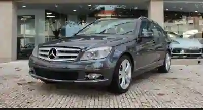 Mercedes-Benz C 220 2009 - 7949 EUR, 308000 km - AUTO.MOTO.pt - 308000km - foto 3 de 8