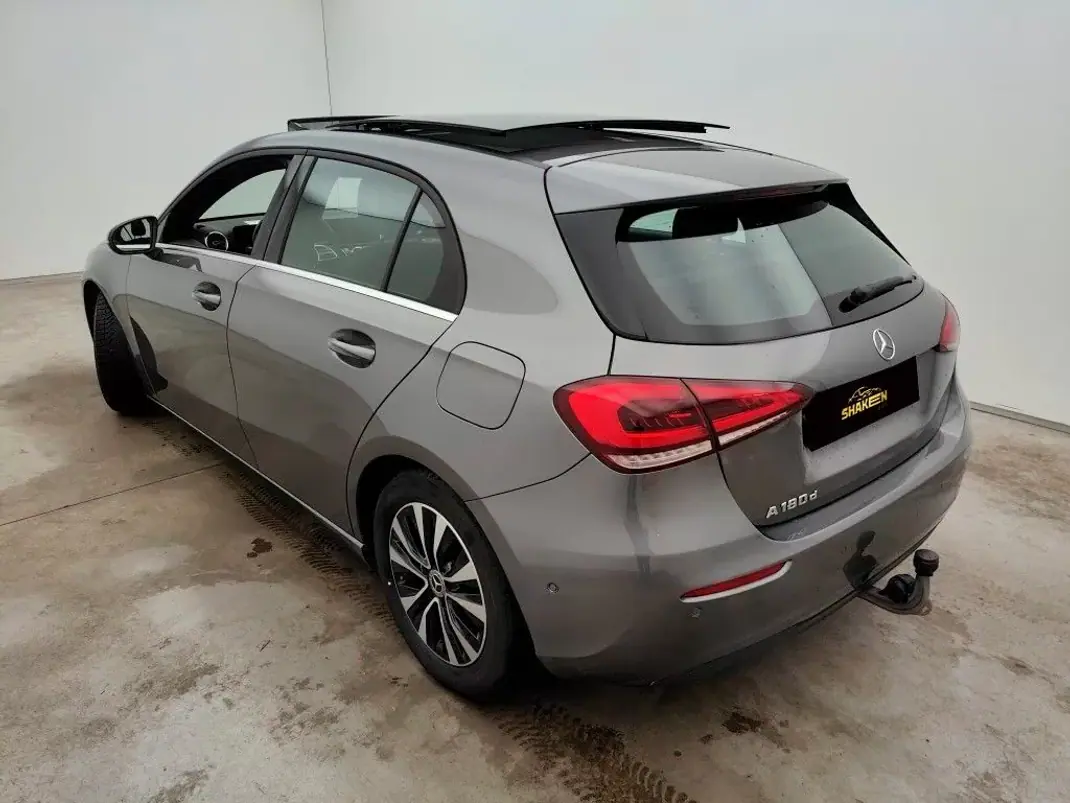 Mercedes-Benz A 180 2022 - 25750 EUR, 89074 km - AUTO.MOTO.pt - 89074km - foto 4 de 13
