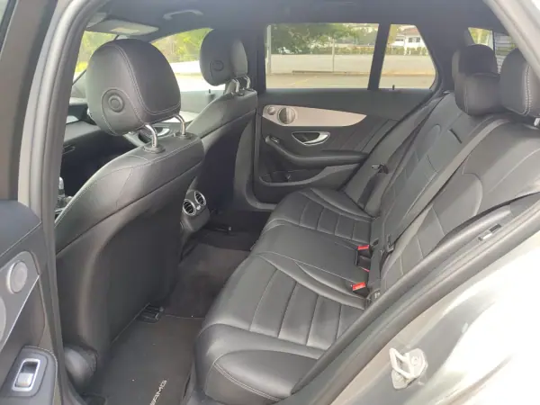 Mercedes-Benz C 200 2015 - 18500 EUR, 189557 km - AUTO.MOTO.pt - 189557km - foto 13 de 20