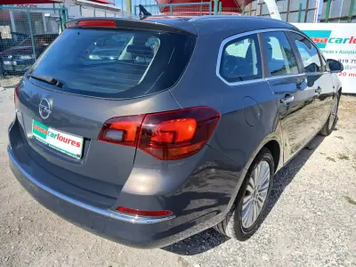 Opel Astra Sports Tourer 2013 - 7350 EUR, 143297 km - AUTO.MOTO.pt - 143297km - foto 8 de 26