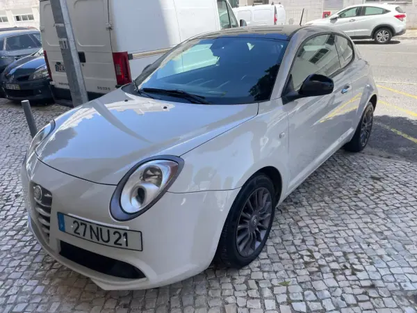 Alfa Romeo MiTo 2013 - 6750 EUR, 157000 km - AUTO.MOTO.pt - 157000km - foto 9 de 30