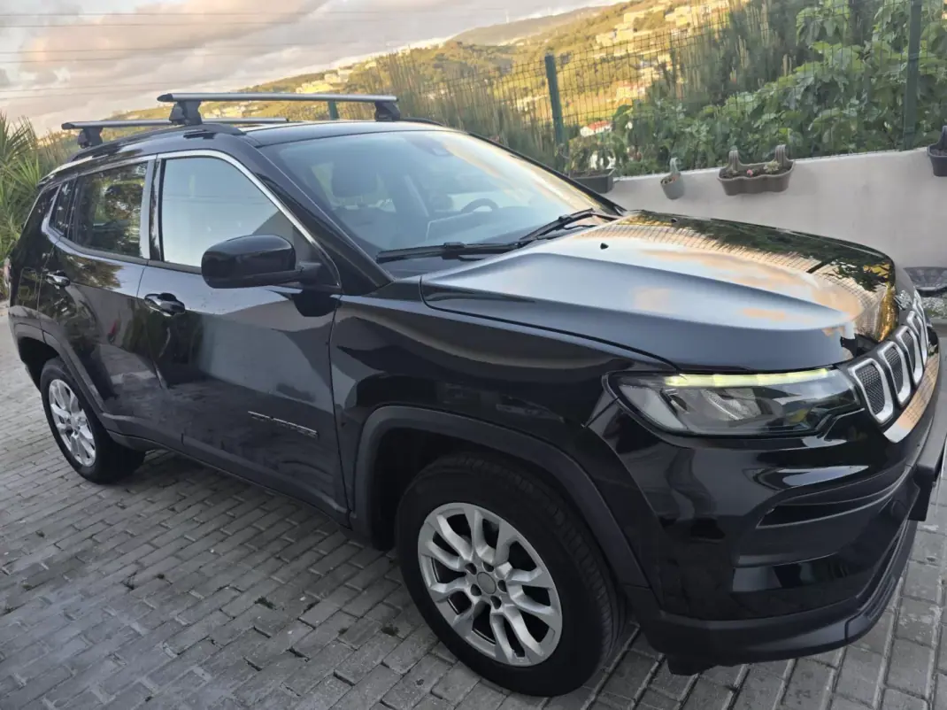Jeep Compass 2021 - 20900 EUR, 142000 km - AUTO.MOTO.pt - 142000km - foto 27 de 65