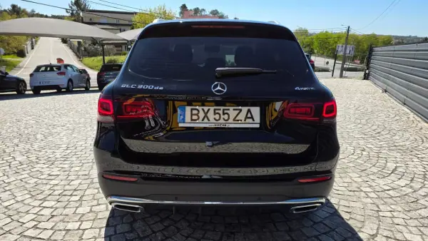Mercedes-Benz GLC 300 2021 - 40990 EUR, 68000 km - 68000km - foto 6 de 30