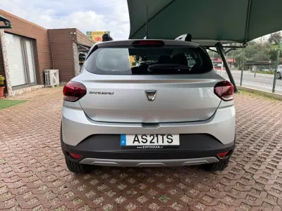 Dacia Sandero 2022 - 15600 EUR, 27510 km - AUTO.MOTO.pt - 27510km - foto 5 de 19