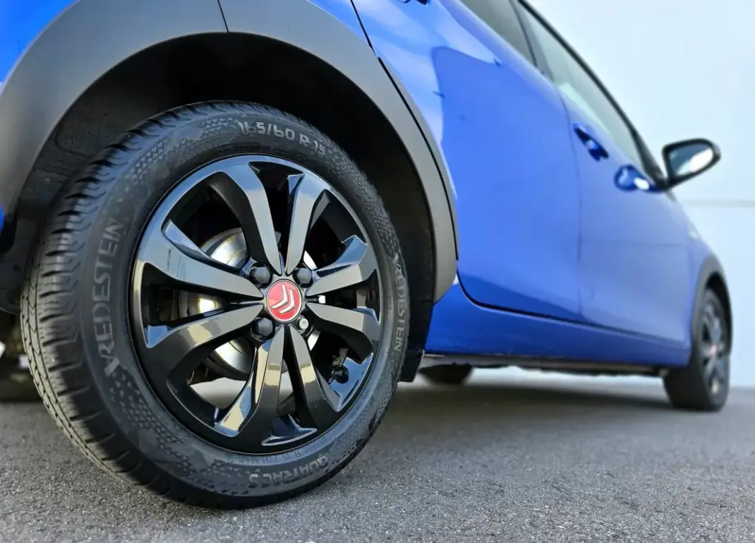 Citroën C1 2018 - 9900 EUR, 84800 km - AUTO.MOTO.pt - 84800km - foto 13 de 40