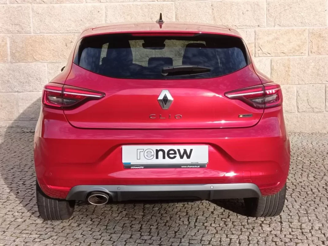 Renault Clio 2022 - 18890 EUR, 34670 km - AUTO.MOTO.pt - 34670km - foto 4 de 25