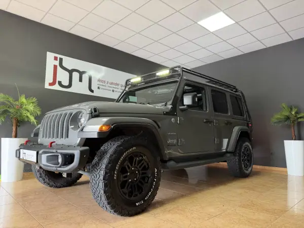 Jeep Wrangler Unlimited 2019 — foto 3 de 22