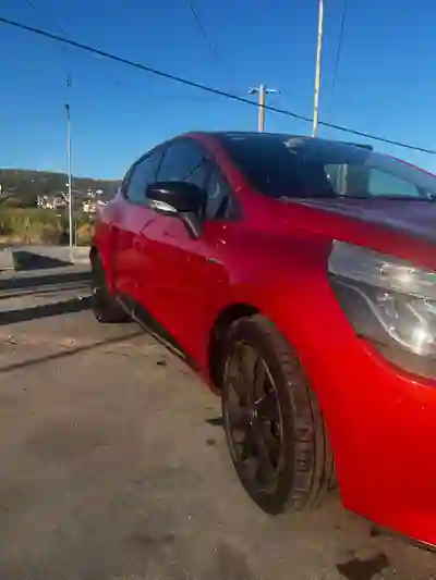 Renault Clio 2016 — foto 4 de 14