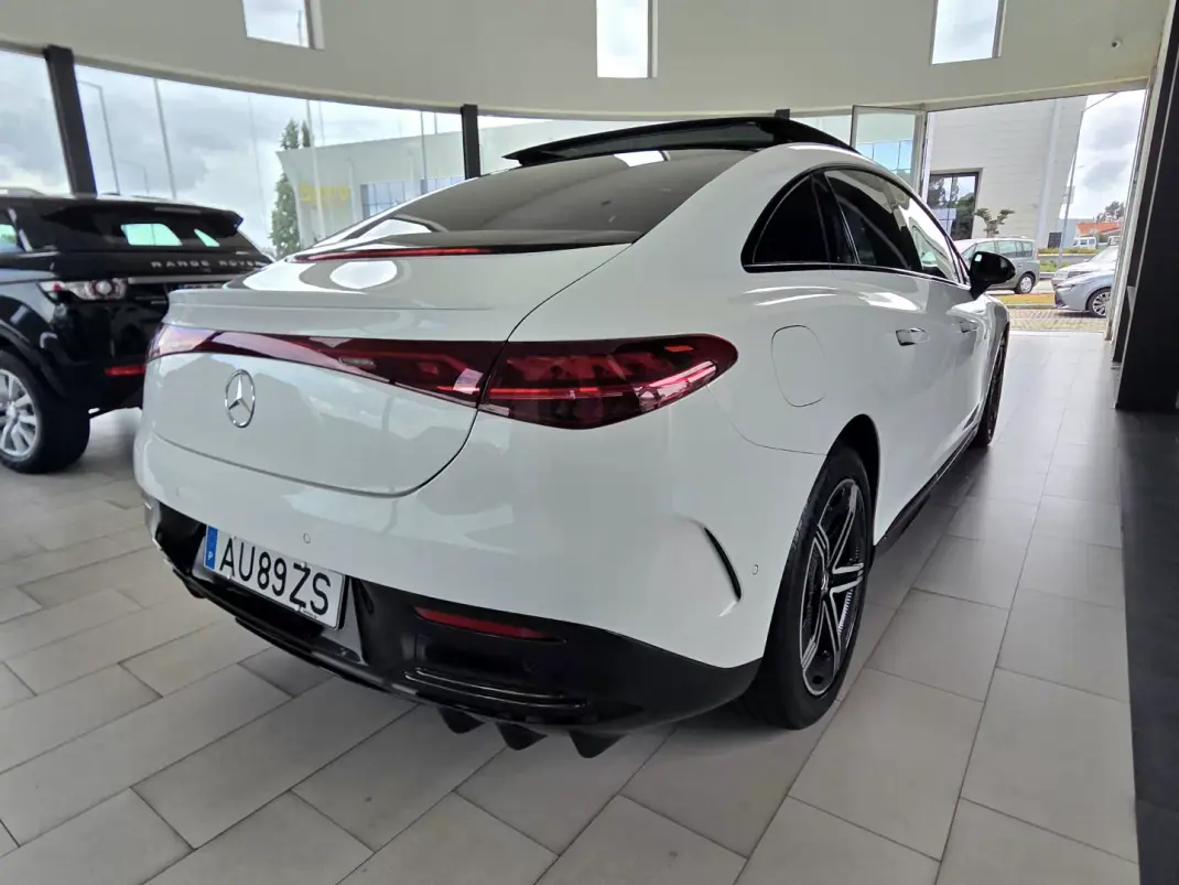 Mercedes-Benz EQE 2022 - 43990 EUR, 74700 km - 74700km - foto 6 de 36