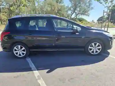 Peugeot 308 SW 2009 - 4000 EUR, 226000 km - foto 3 de 5