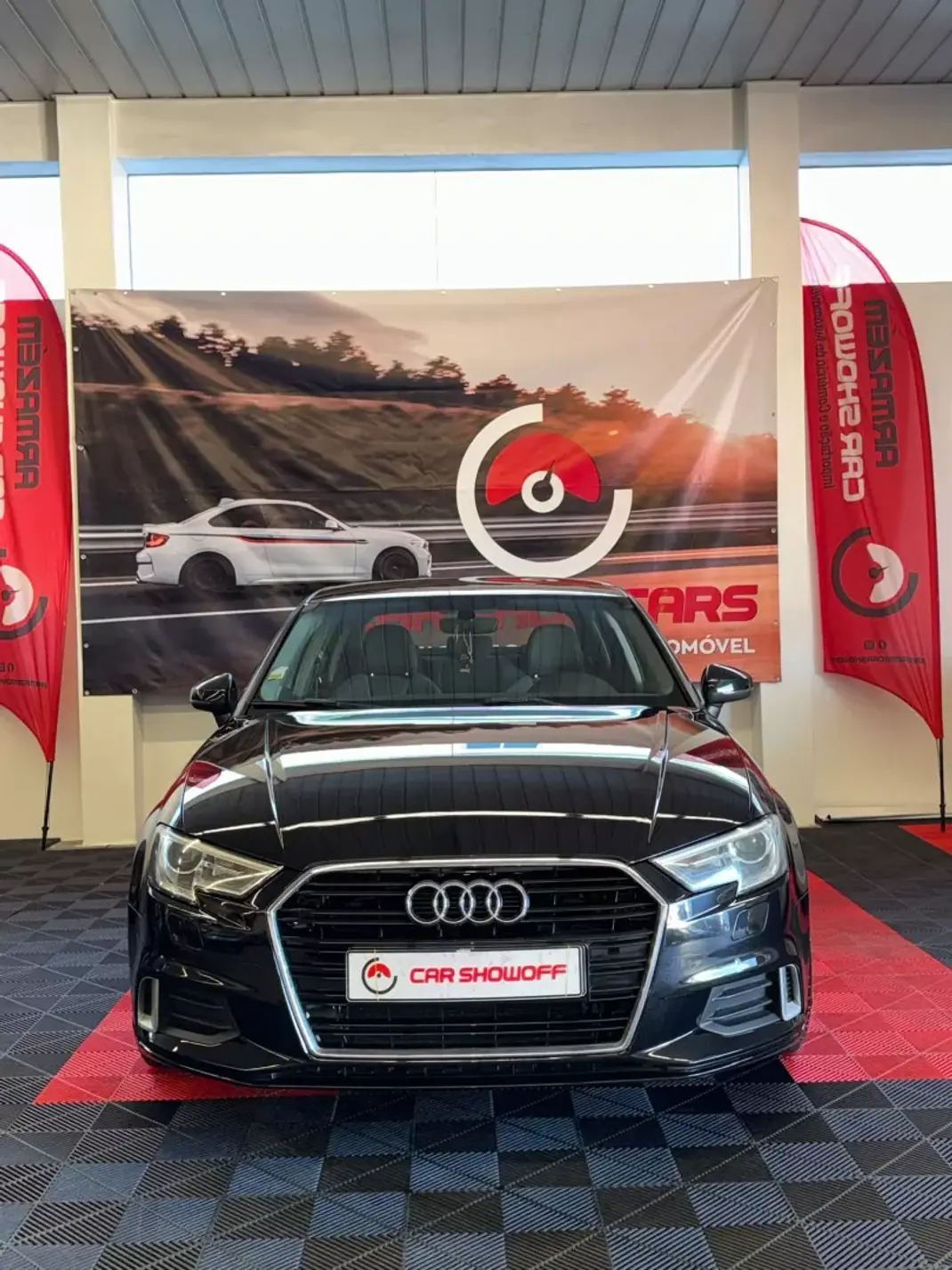 Audi A3 Limousine 2017 - 19900 EUR, 192000 km - 192000km - foto 3 de 9