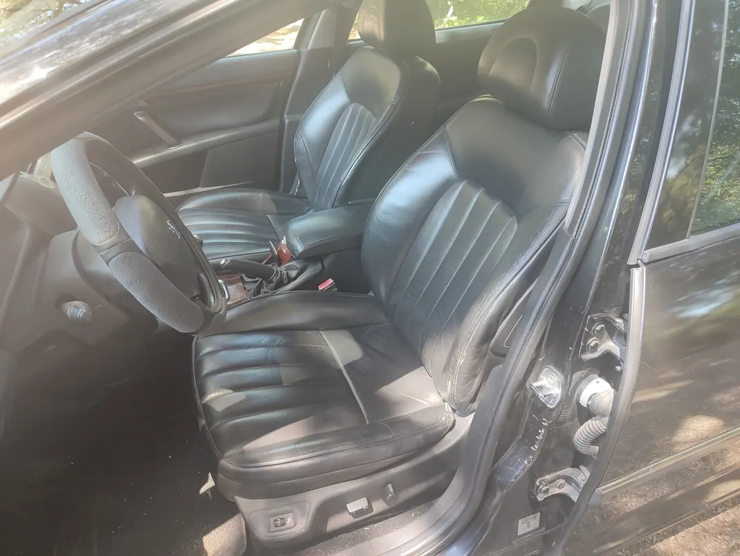Peugeot 407 SW 2004 - 2500 EUR, 366864 km - AUTO.MOTO.pt - 366864km - foto 6 de 15