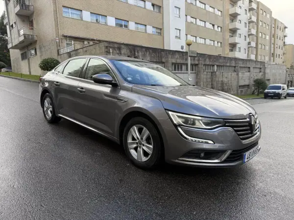 Renault Talisman 2018 - 10950 EUR, 197000 km - AUTO.MOTO.pt - 197000km - foto 2 de 14